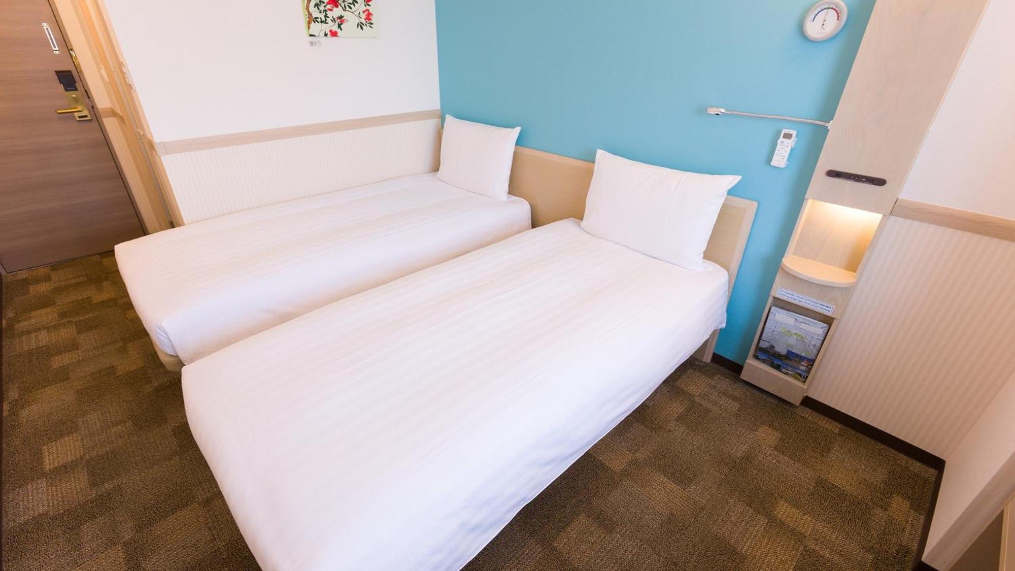 Toyoko Inn Shin-Aomori-Eki Higashi-Guchi Номер фото
